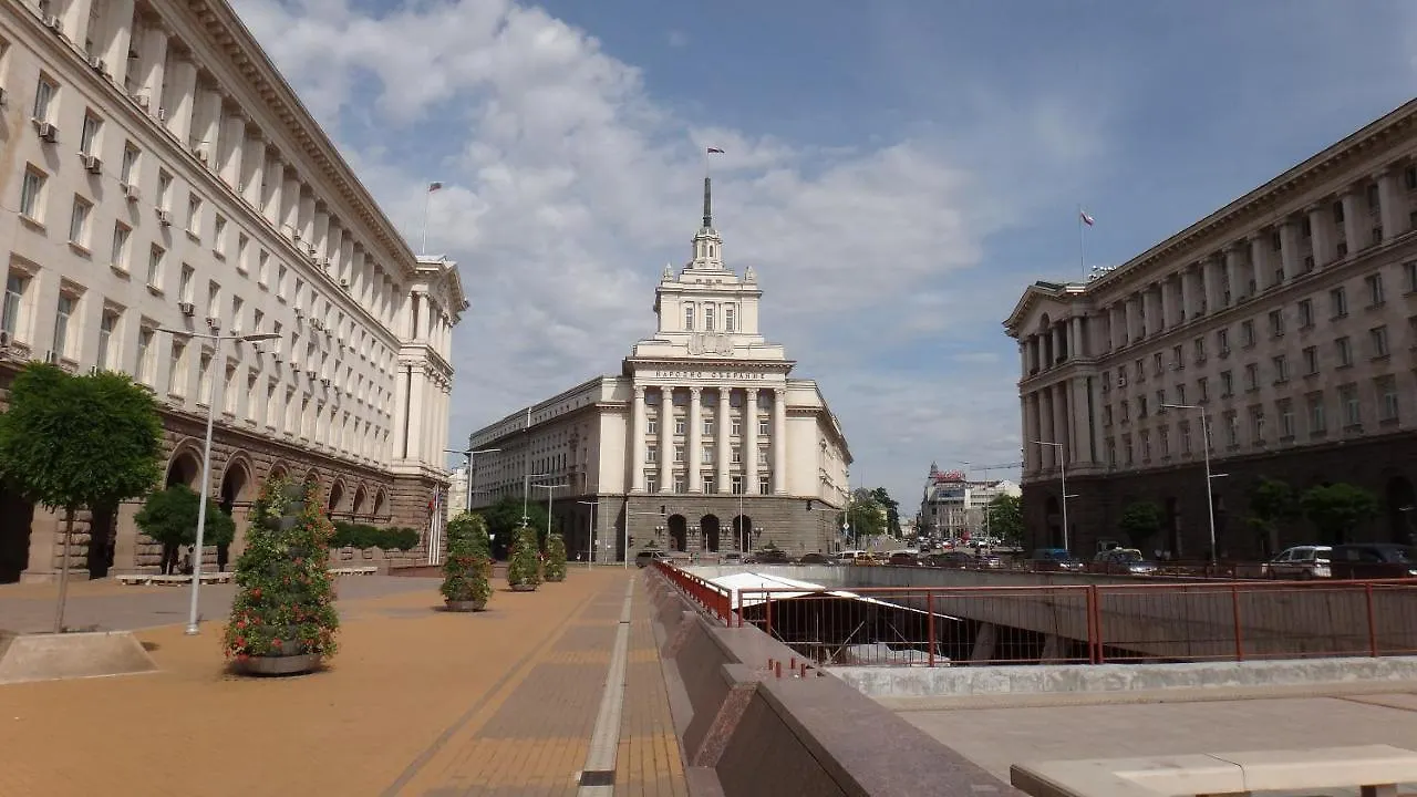 Newly Refurbished Apartment In The City Center Sofia Bulgaria